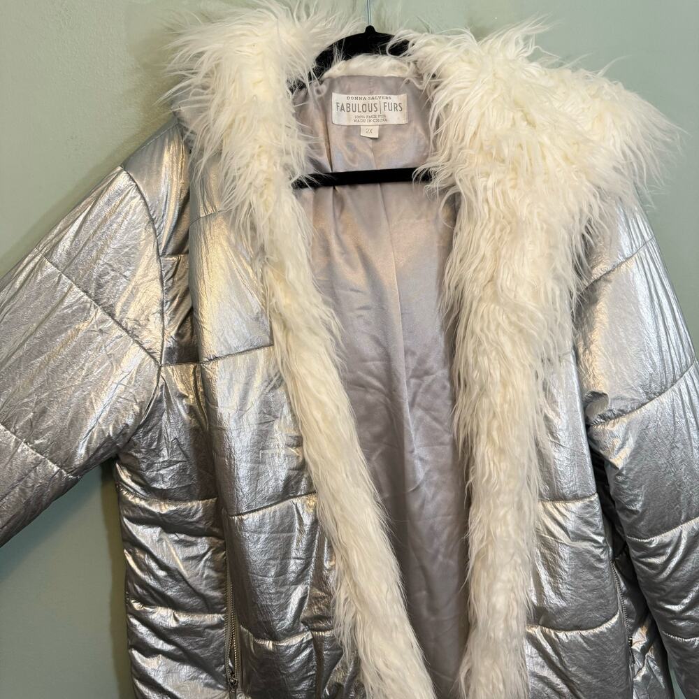 Donna Salyers Fabulous Furs Coat Women 2X Silver Metallic Hooded Faux Fur Puffer - Picture 5 of 12